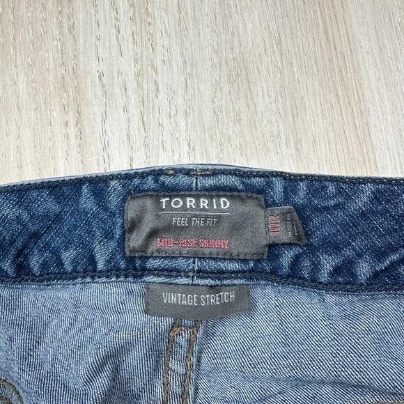 Torrid Mid Rise Skinny Vintage Stretch Distressed Casual Denim Jeans Women's 10R - Picture 11 of 16